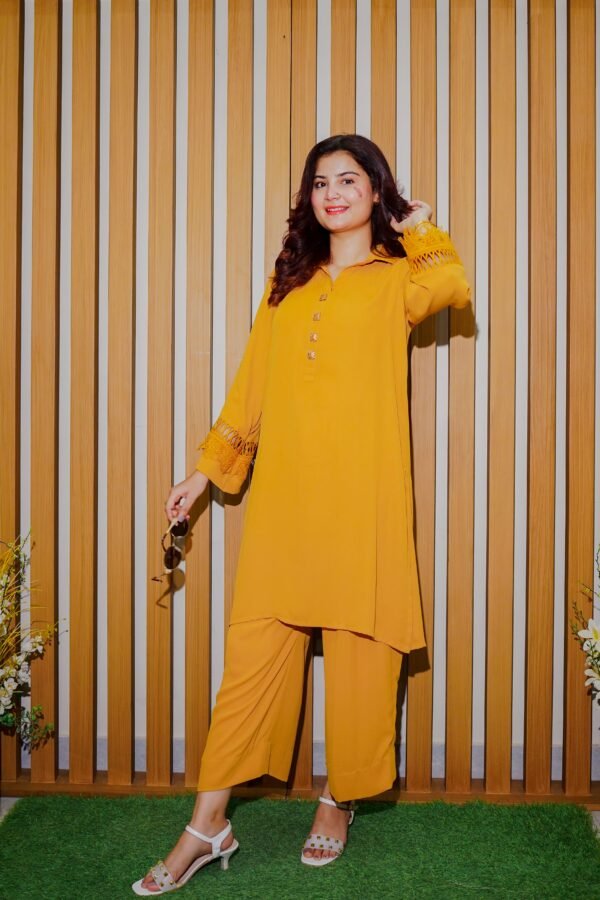 Golden Glow – Classic Mustard 2-Piece