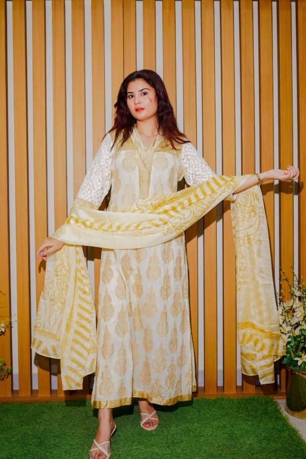 Golden Pearl Embroidered 3-Piece Suit Dua Fashion Corner