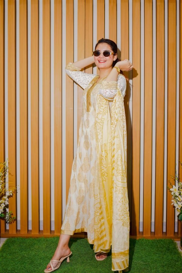 Golden Pearl Embroidered 3-Piece Suit Dua Fashion Corner