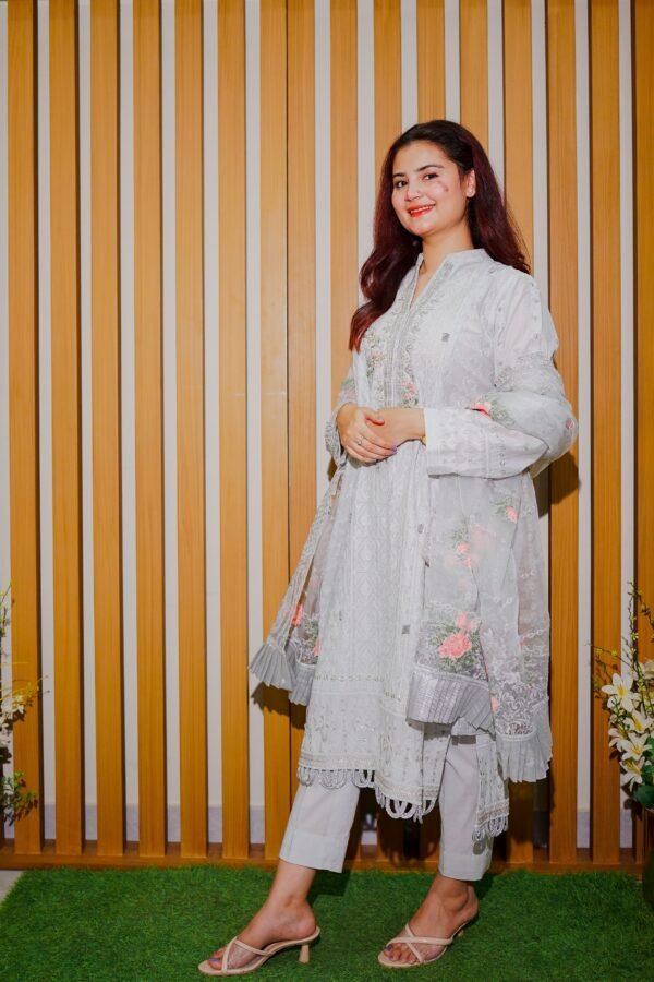 Moonlight Charm – Embroidered White Luxury Ensemble