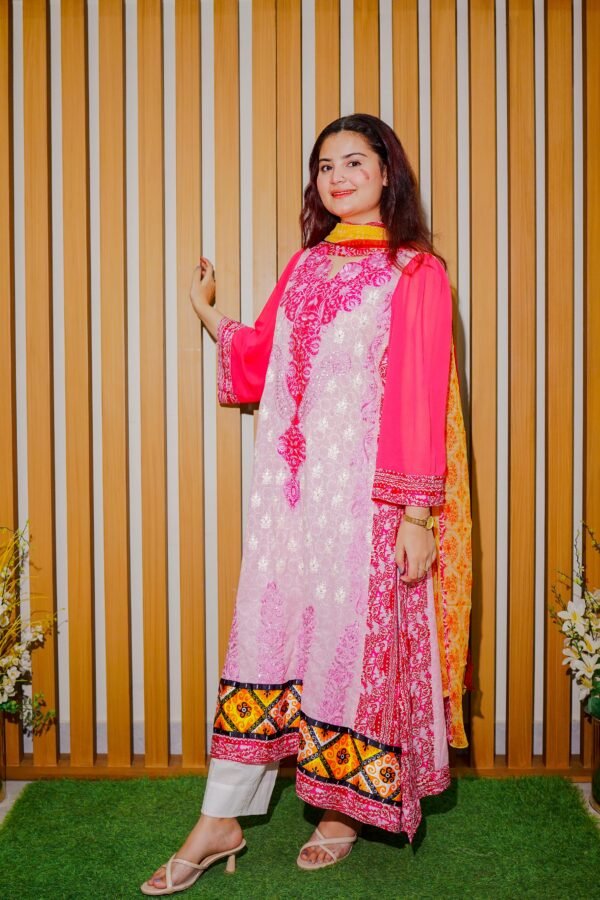 Pink Fusion Embroidered 3-Piece Lawn Suit