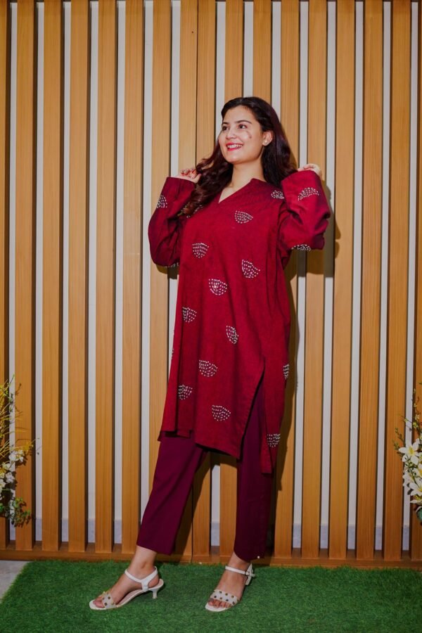 Ruby Essence – 2-Piece Embroidered Kurta