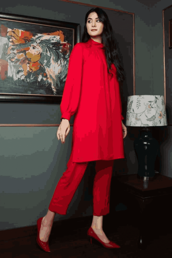 Surkh_Dua_Fashion_Corner