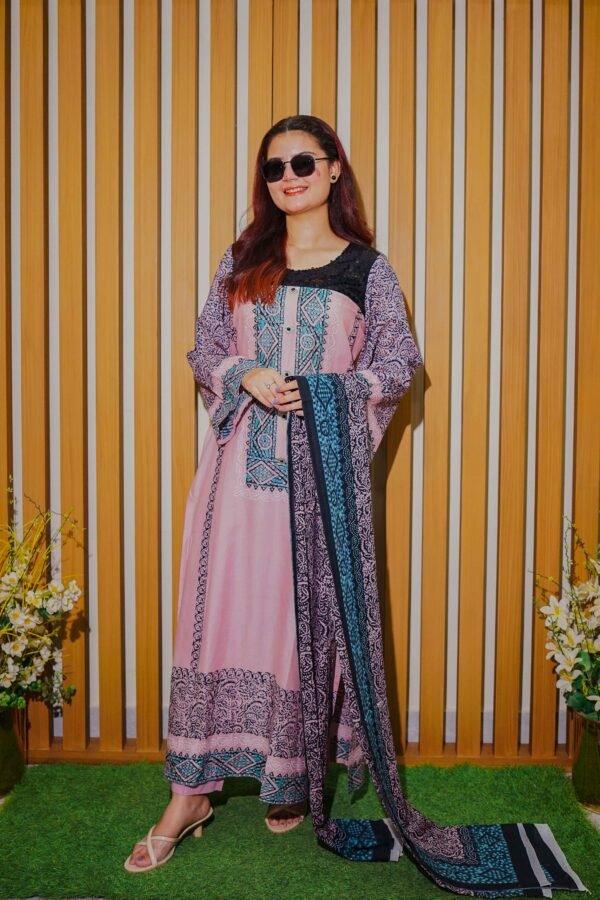 Trendy Pink & Navy Printed Lawn Suit with Stylish Geometric Dupatta