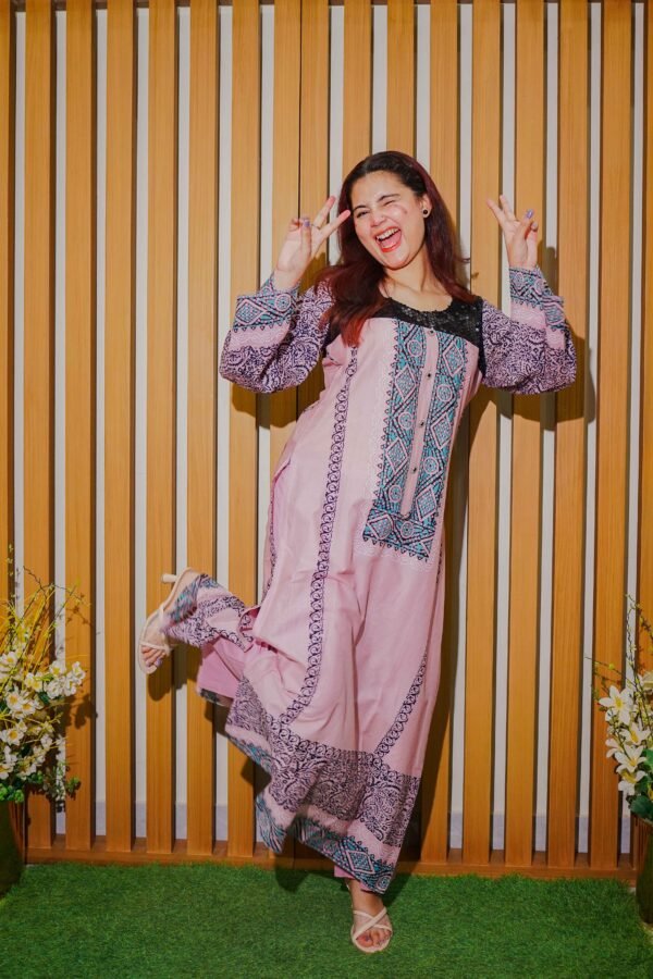 Trendy Pink & Navy Printed Lawn Suit with Stylish Geometric Dupatta