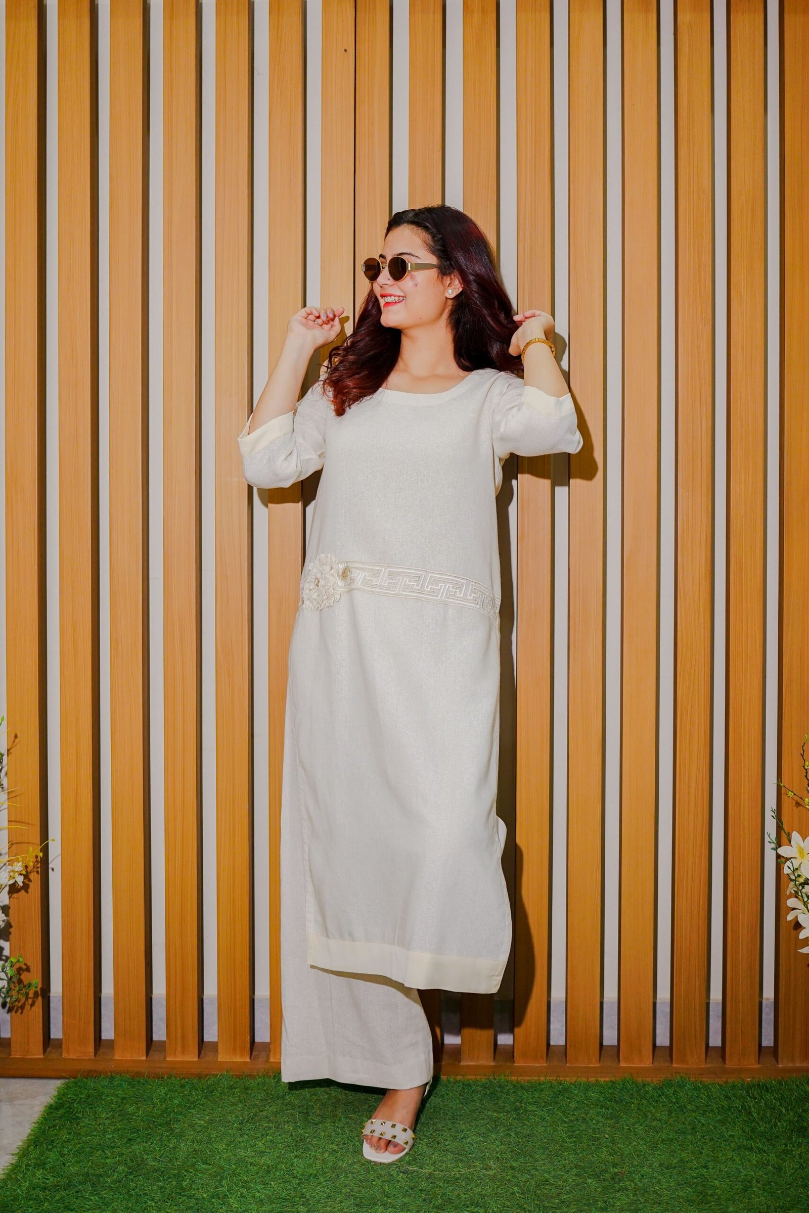 White Minimalist – Elegant Everyday Wear