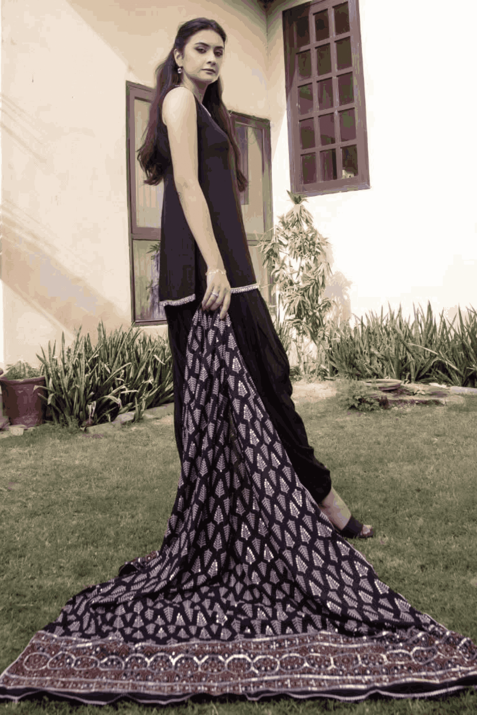 Zeenat_Dua_Fashion_Corner