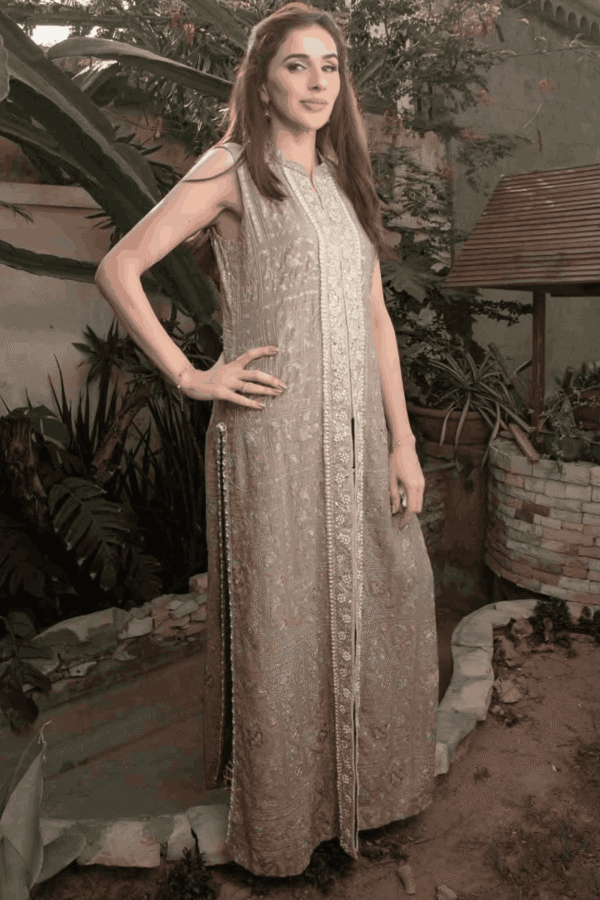 Zehra_Dua_Fashion_Corner