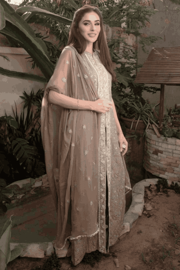 Zehra_Dua_Fashion_Corner