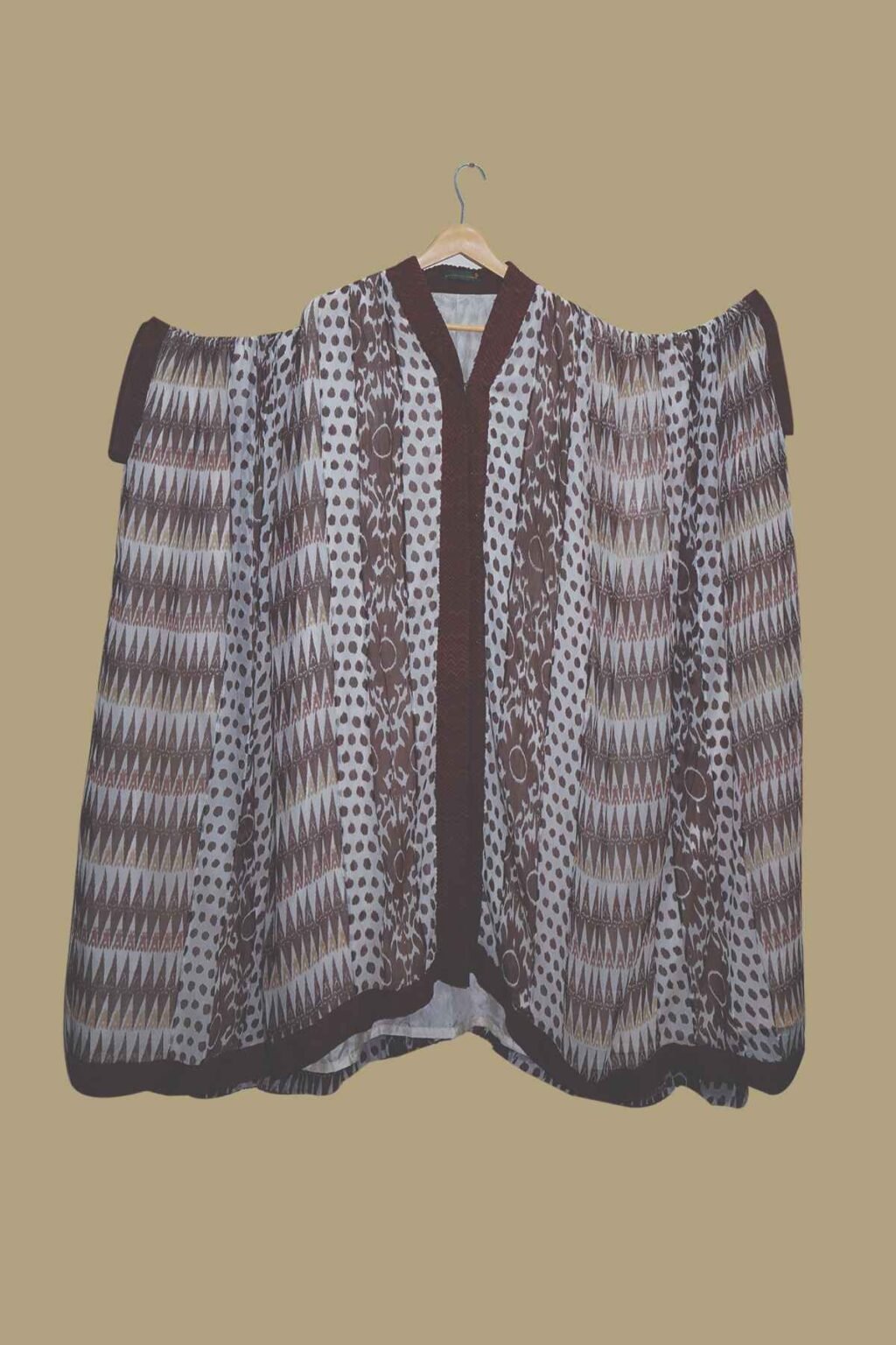 Abstract Brown & White Kaftan with Geometric Print