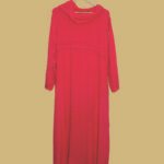 Elegant Hooded Long Dress with Back Chain Detail