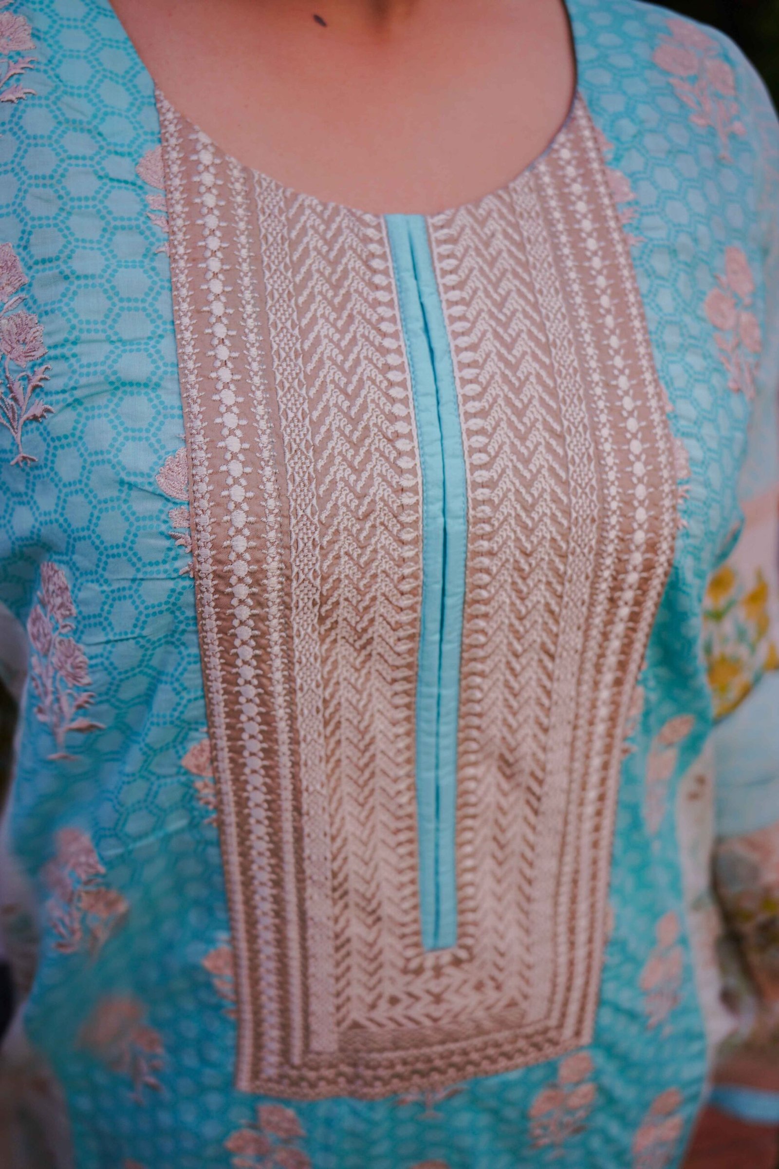 Feroza Nazuk – A Gentle Whisper of Elegance