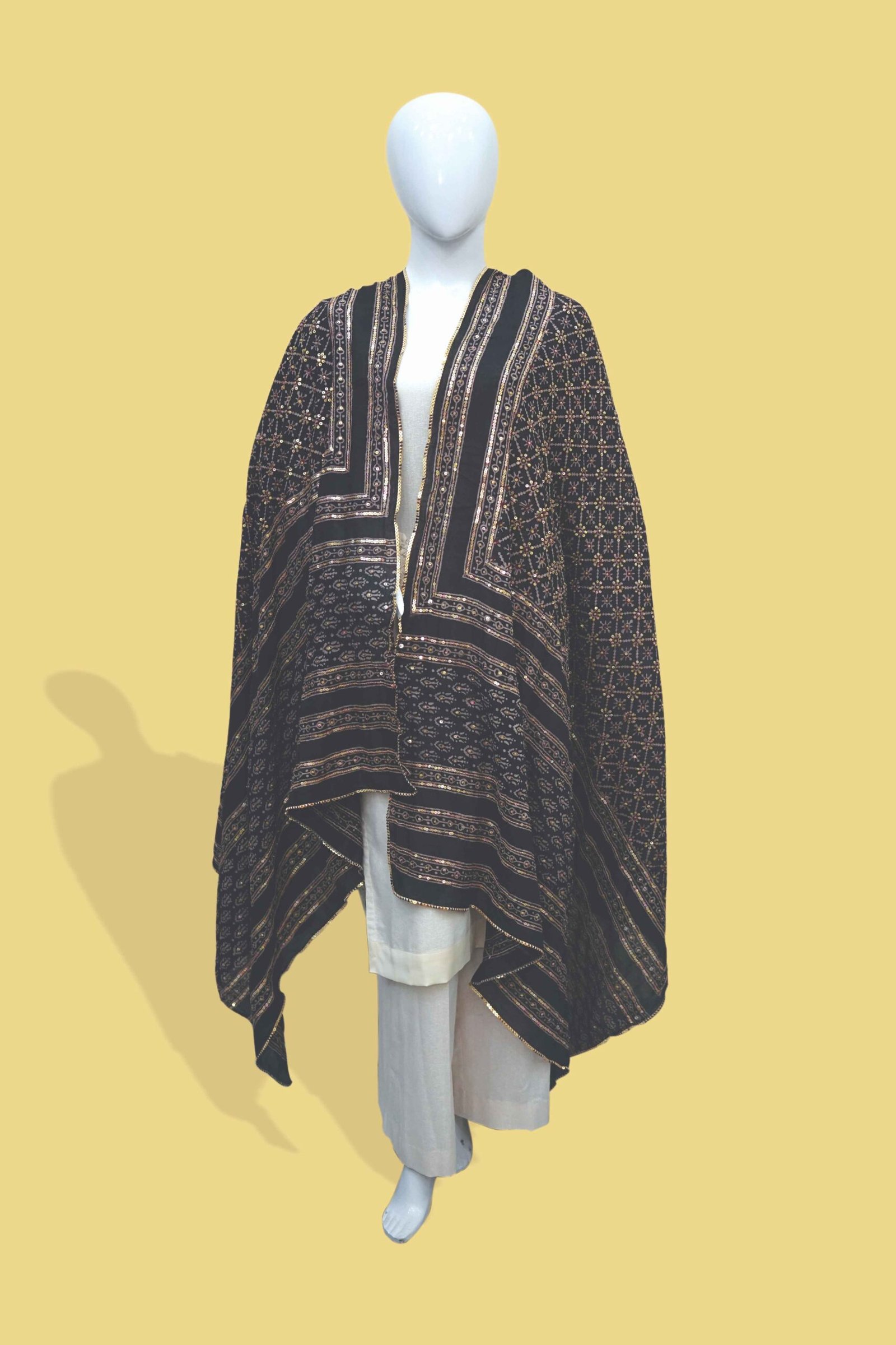 Midnight Grace – Luxe Black Ajrak Shawl