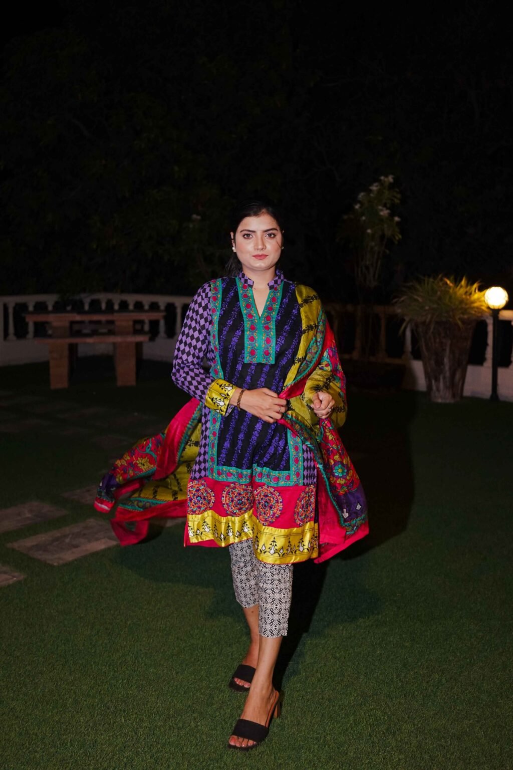 Rangon Ki Rani – Bold & Beautiful