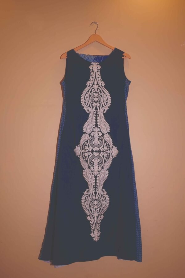 Regal Indigo Classic Elegance in Royal Blue Embroidery