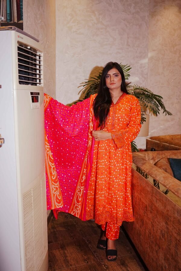 Tangerine Radiance Bandhani Vibes