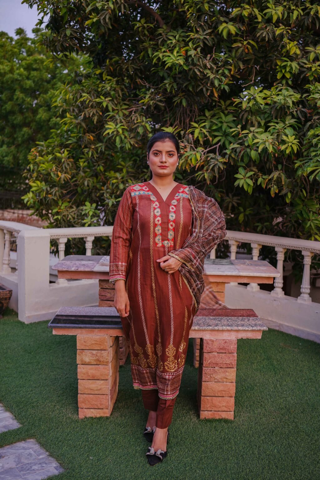 Zameen Rang – Where Earthy Meets Elegant