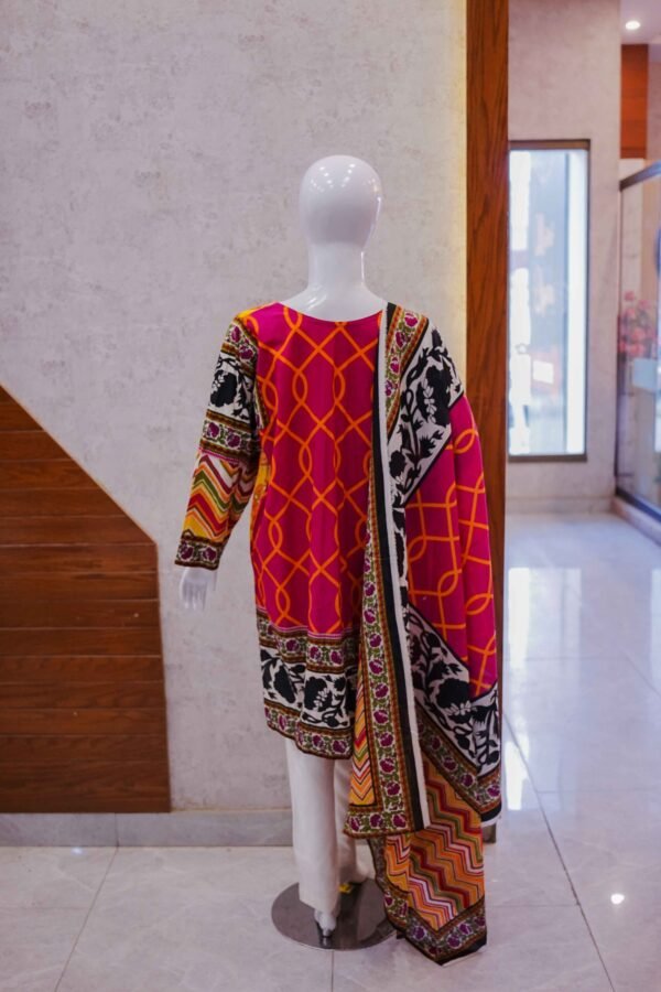 Bold & Bright – Yellow & Black 2-Piece Printed Set