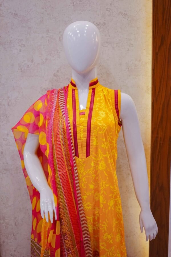 Sunset Flame – Bold Yellow & Pink 2-Piece Set