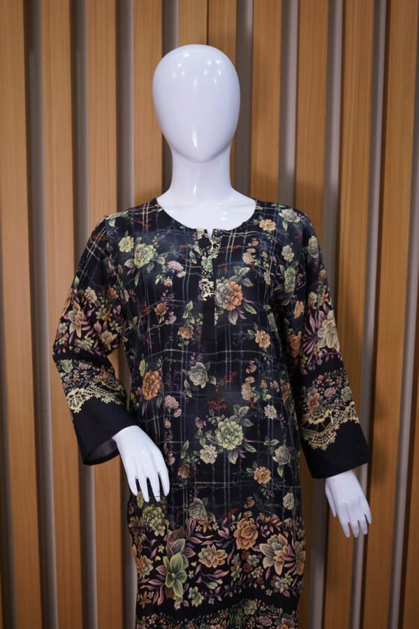 Black Vintage Floral Kurta Set
