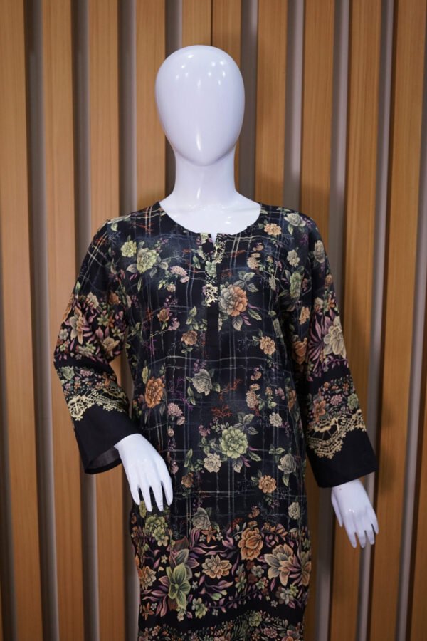 Black Vintage Floral Kurta Set