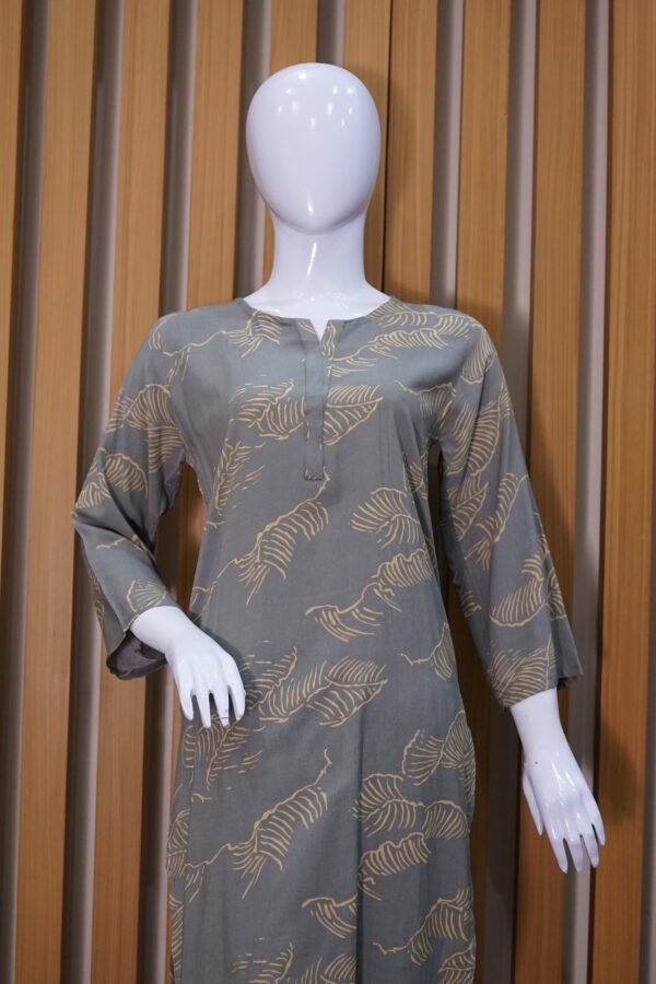 Elegant Leaf Print Kurta Set