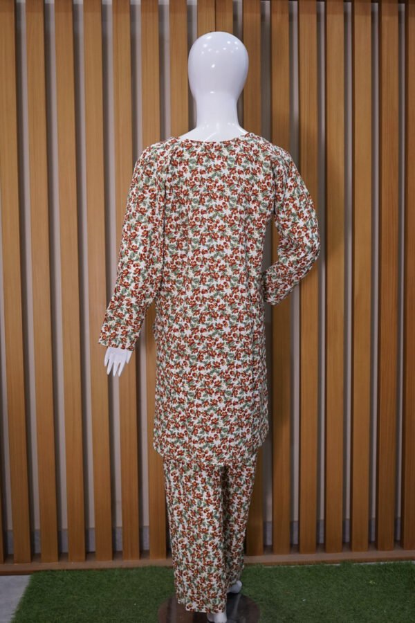 Vintage Flora Ensemble